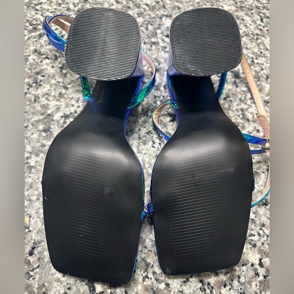 Mermaid block heels - Picture 3 of 3